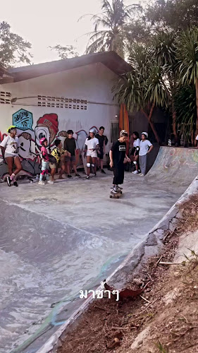 Opinii despre รื่นรมย์-Reun-Rom în เมือง - การบริการอาหารและที่พัก