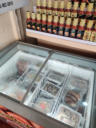 เมญ่า หอยจ๊อปู & เนื้อปูแกะ ระยอง - การบริการอาหารและที่พัก