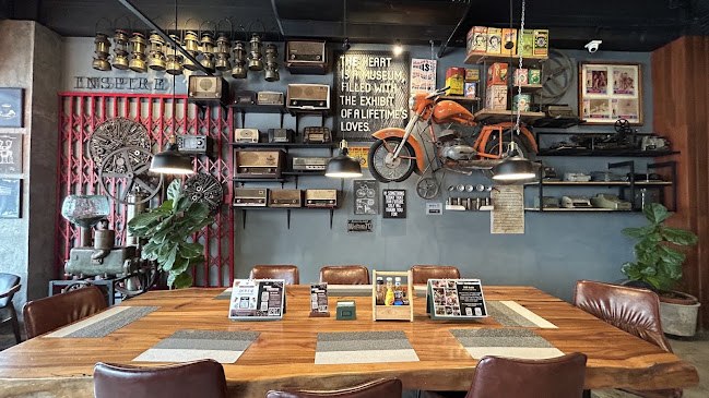 Opinii despre Coffee Talk Old Phuket Town în อำเภอเมืองภูเก็ต - การบริการอาหารและที่พัก