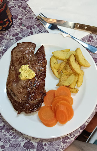 42 ถนน เกศขวัญ ตำบล กะรน อำเภอเมืองภูเก็ต ภูเก็ต 83100