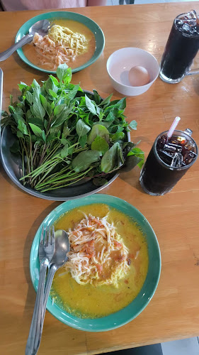 ขนมจีนสะพานหิน - การบริการอาหารและที่พัก