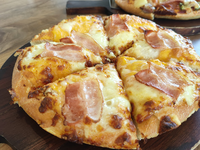 Opinii despre The Pizza Company Chaofa Phuket în อำเภอเมืองภูเก็ต - การบริการอาหารและที่พัก