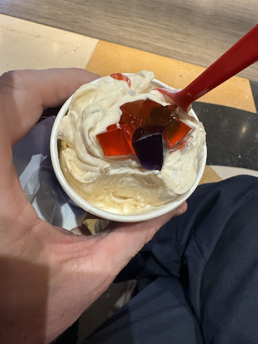 Comentarii opinii despre Dairy Queen เดอะมอลล์โคราช ชั้น 1