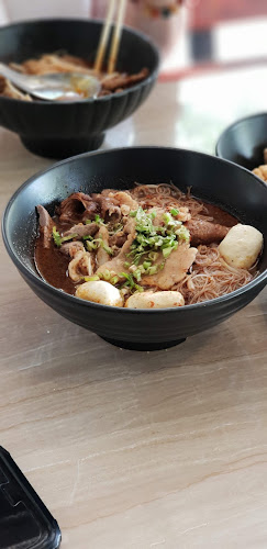 Comentarii opinii despre Coffee More Khonkaen ร้านคอฟฟี่ มอร์ ขอนแก่น