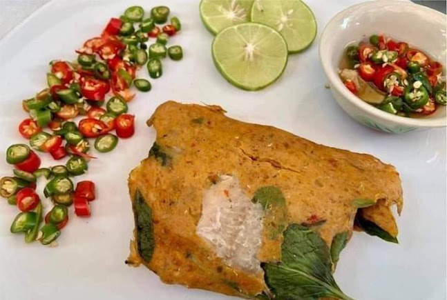 Opinii despre ห่อหมกทะเลย่าง หน้าสถานีรถไฟพิษณุโลก în อำเภอเมืองพิษณุโลก - การบริการอาหารและที่พัก