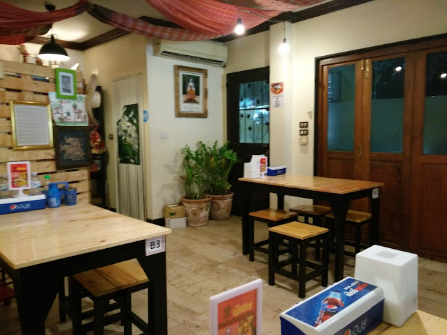 ส้มตำค้ำคูณ จอมเทียน พัทยา - การบริการอาหารและที่พัก