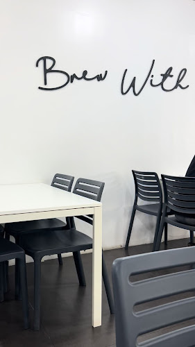 90 ซอย นุ่มอุทิศ ตำบล หาดใหญ่ อำเภอหาดใหญ่ สงขลา 90110