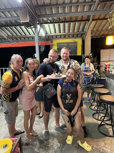 Comentarii opinii despre White Hart BBQ