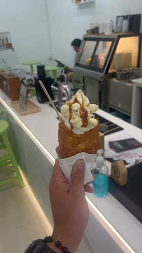 Ice Japan Premium Soft Cream & Slow Bar - การบริการอาหารและที่พัก