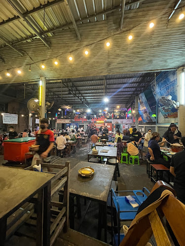 Comentarii opinii despre ร้านจิ้มจุ่มมุมตึก