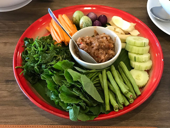 ครัวย่าหยา - การบริการอาหารและที่พัก