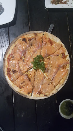 Comentarii opinii despre River Wine Restaurant&Karaoke