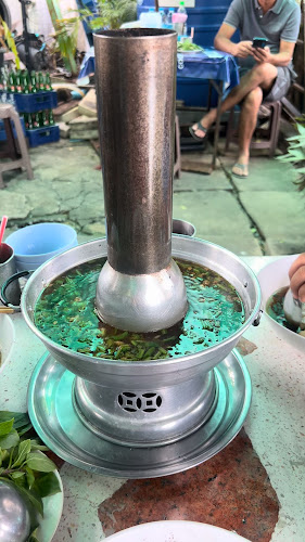 Opinii despre นายเก่งคลองสี่ ก๋วยเตี๋ยวเนื้อวัวรสเยี่ยม în อำเภอธัญบุรี - การบริการอาหารและที่พัก