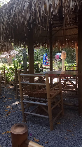 ร้านอาหารขวัญ - Kwan Restaurant - การบริการอาหารและที่พัก