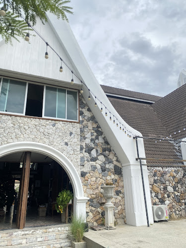 One day esthetic ART CAFE - อำเภอบางละมุง