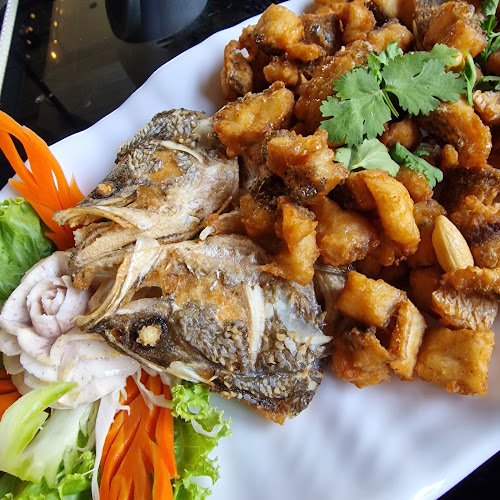 คุณเอียดชาววัง & ANYA Cafe - อำเภอปากเกร็ด