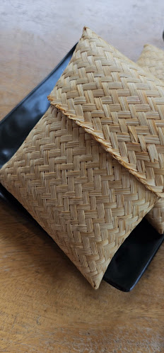 Orange House Cafe Pattaya (ตำหลายคาเฟ่ พัทยา) - การบริการอาหารและที่พัก