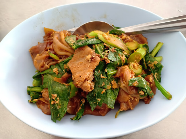 ร้านครัวมหาชน - การบริการอาหารและที่พัก