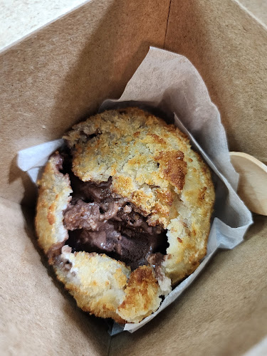 10 ตำบลตลาดเหนือ เมือง ภูเก็ต 83000