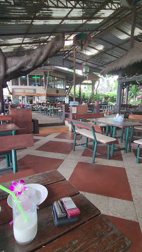 Green Tree Rest. & Pub