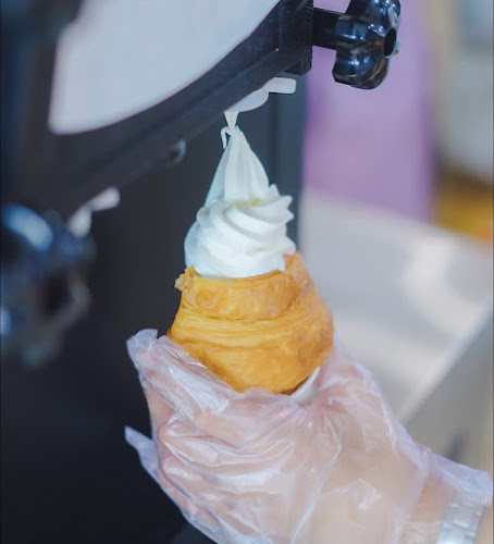 ศูนย์การค้าเซ็นทรัลพลาซา ระยอง ตำบลเชิงเนิน อ.เมือง ระยอง 21000