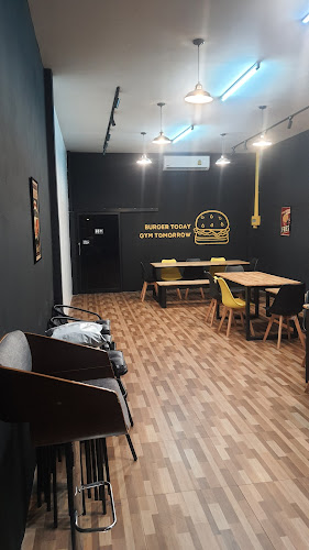 หอมเนื้อ ก๋วยเตี๋ยวเรือฮาลาล หาดใหญ่ - HOM NUEA Boat Noodle Halal Hatyai - อำเภอหาดใหญ่