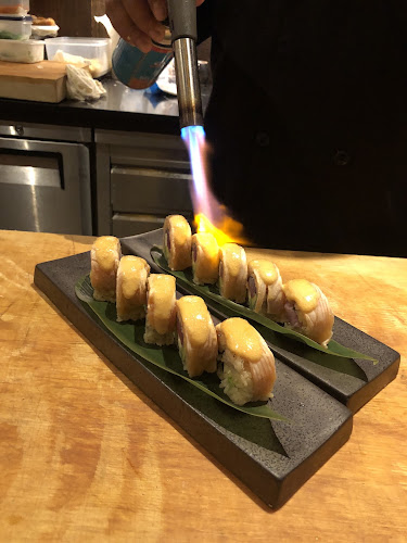 Opinii despre Uchi Gastrobar Japanese Food & Sushi Phuket în อำเภอถลาง - การบริการอาหารและที่พัก