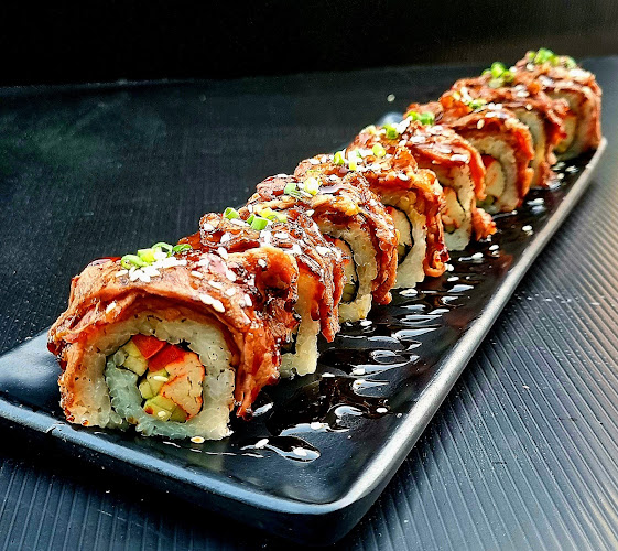 Geisha Japanese Restaurant (Karon Branch) - การบริการอาหารและที่พัก