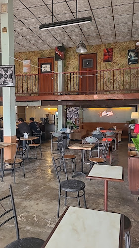 Opinii despre คึ บัง Kú Bang (ปังกับข้าว) în อำเภอเมืองพะเยา - การบริการอาหารและที่พัก