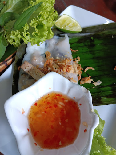 ร้านชมสวน ติ่มซำ อาหารเช้าพัทยา - การบริการอาหารและที่พัก