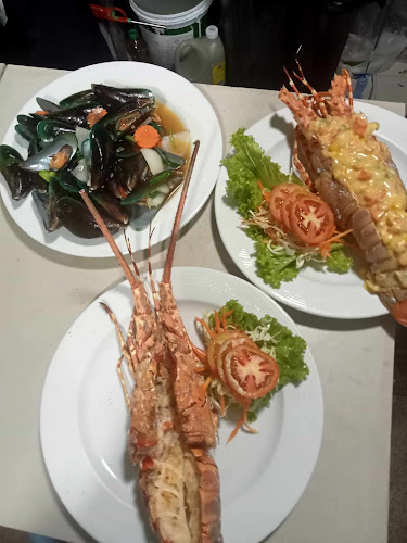 76 ถ. ราษฏร์อุทิศ 200 ปี ตำบลป่าตอง อำเภอกะทู้ ภูเก็ต 83150