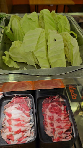 ซุปตาร์ชาบู สาขาอุบลสแควร์ - การบริการอาหารและที่พัก