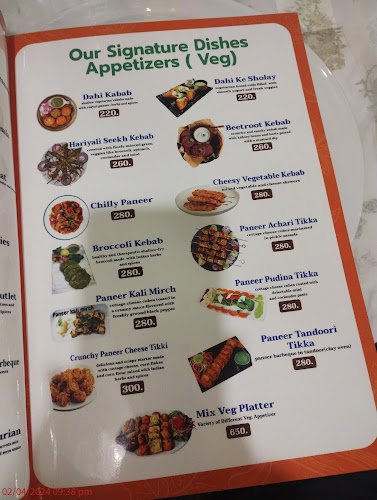 Opinii despre Haveli patong restaurant în อำเภอกะทู้ - การบริการอาหารและที่พัก