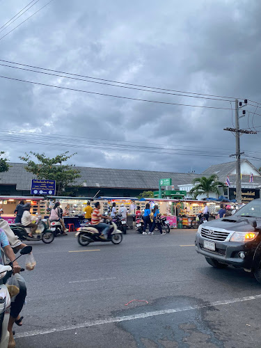 หน้าร้านขายยา ตรงข้าม โรงเรียน วน ตำบลบ่อยาง เมือง สงขลา 90000