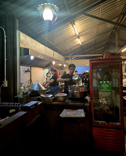 Comentarii opinii despre ครัวหน้าบาน พัทยา