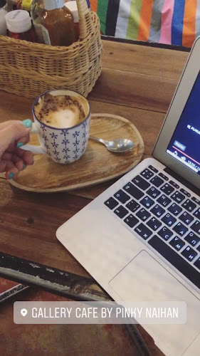 Gallery Cafe Phuket - Town