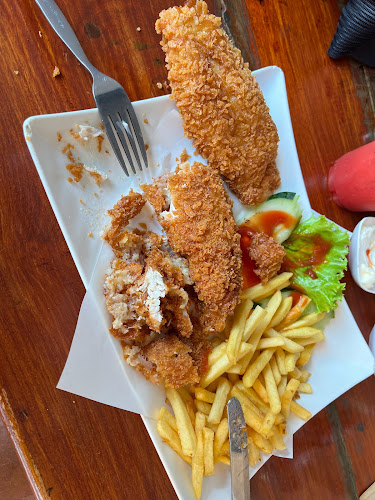 ร้านNumber.6 patong - การบริการอาหารและที่พัก