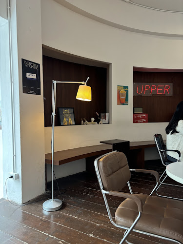 Upper.hdy - การบริการอาหารและที่พัก