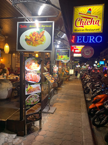 CHICHA Restaurant and Hotel - อำเภอบางละมุง