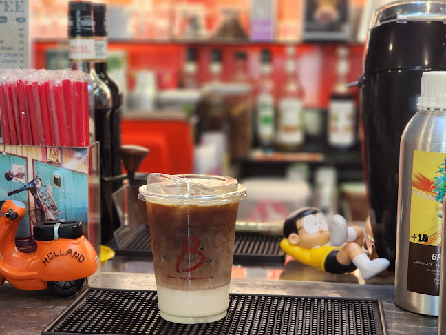 Boon Coffee:Nakhonsawan - การบริการอาหารและที่พัก