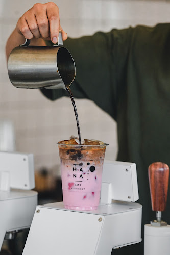 HANA - เมือง