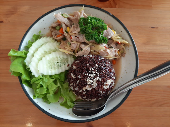 Comentarii opinii despre Grow Up Eatery & Farm