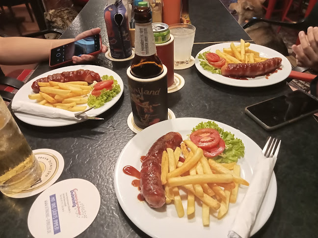 Bratwurst Peter - การบริการอาหารและที่พัก