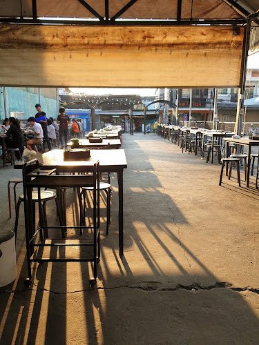 เติบ หมูกระทะ - การบริการอาหารและที่พัก