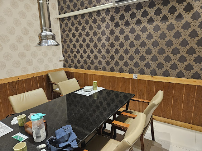 ร้านอาหารเกาหลี ซูวอน วังคัลบี พัทยา - การบริการอาหารและที่พัก