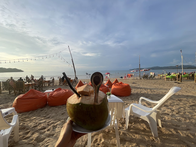 Orange Beach Bar - การบริการอาหารและที่พัก