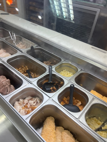 Opinii despre Subway Pathong Beach în อำเภอกะทู้ - การบริการอาหารและที่พัก