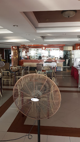 Sea Side Jomtien Beach Restaurant - อำเภอบางละมุง