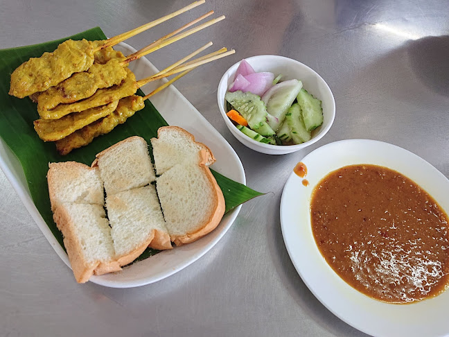 Opinii despre เจ๊จิ๋ม ก๋วยเตี๋ยวเส้นปลา เกี๊ยวปลา în อำเภอเมืองระยอง - การบริการอาหารและที่พัก