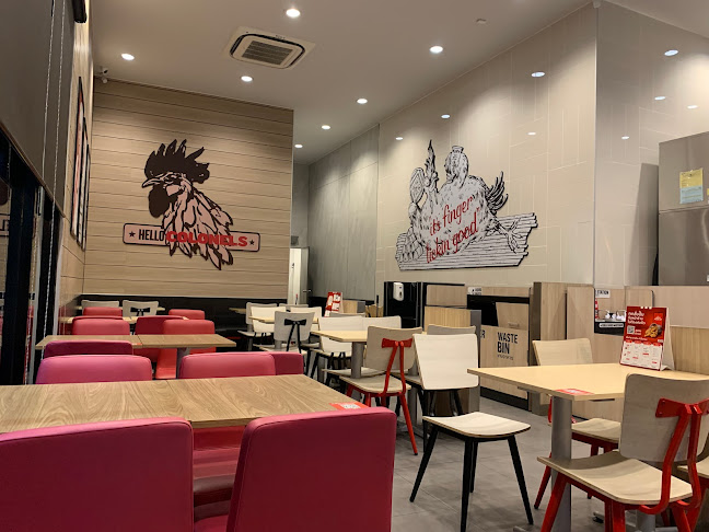 Opinii despre KFC în อำเภอบางเสาธง - การบริการอาหารและที่พัก